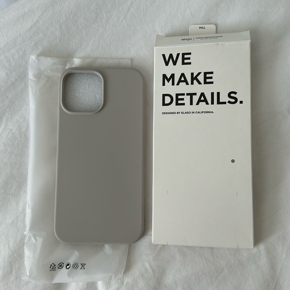iPhone 14 Pro Max Silicone Phone Case